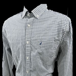 Nautica long sleeve button down shirt